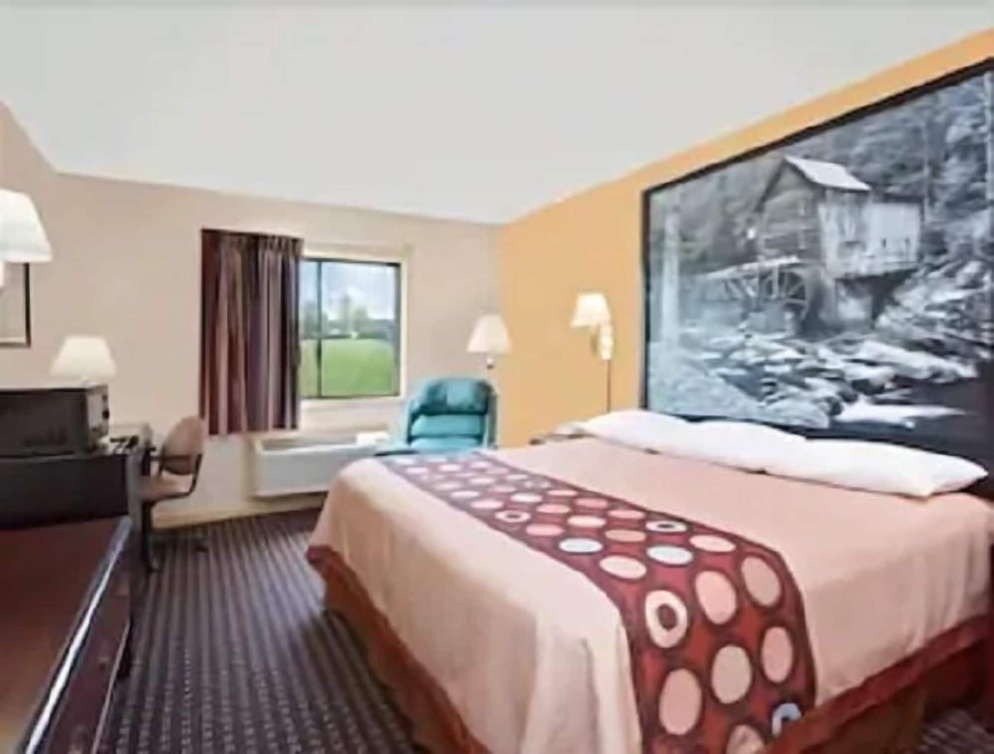 Super 8 By Wyndham Hillsville Exterior photo